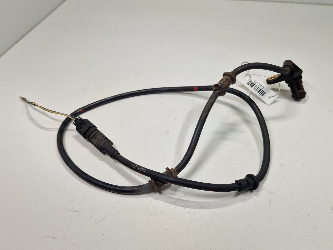 Mercedes ML W163 M-klasse (W163) 1997 - 2005 Датчик ABS передний 00315457428,  A1635421918  016376