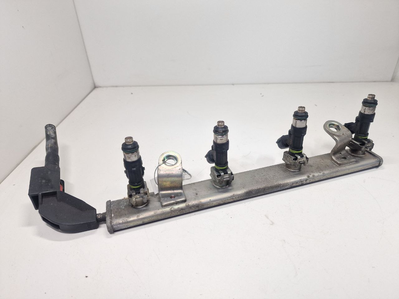 Mitsubishi ASX ASX 1 поколение (2010-2012) Форсунка 1465A331, EAT320, KMN230B, 9210910103751  017048