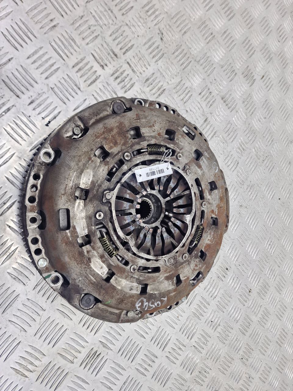 Ford Transit Transit 2006 - 2016 Маховик BK16477CB,  BK217550BB,  BK217563BA  017199