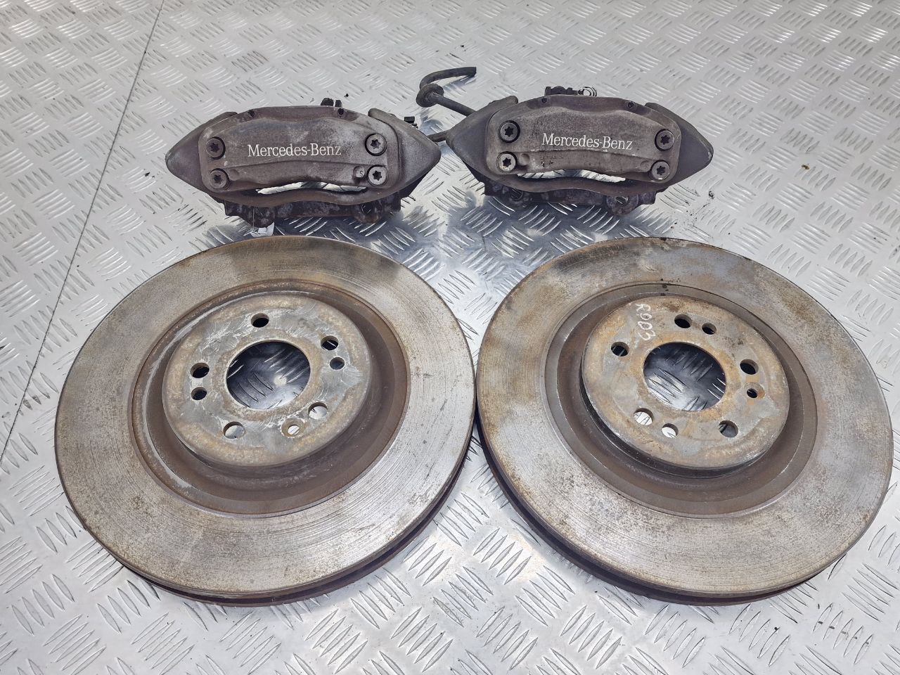 Mercedes ML W163 M-klasse (W163) 1997 - 2005 Диск тормозной (комплект) 20833300,    20723304,    20723303,    A1634210512  017216