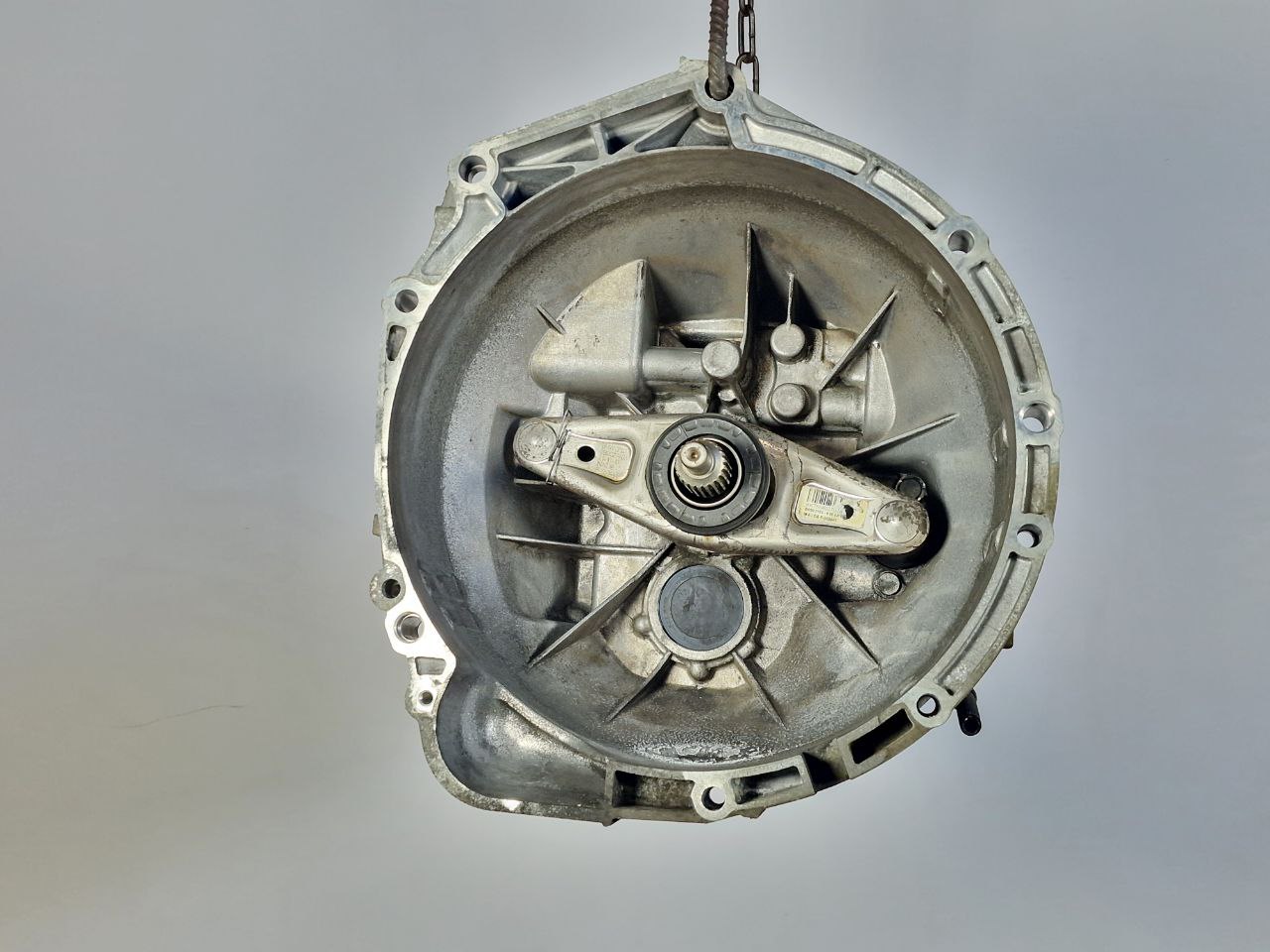 BMW 1 E87/E81/E82/E88 1 E87/E81/E82/E88 поколение [рейстайлинг] (2007-2011) КПП механическая (МКПП) 6-ступенчатая GS617DG, 23007604370, 7604370, 23008607323, 8607323, 23007626291, 7626291, 23007566728, 7566728, 2170000702  017252