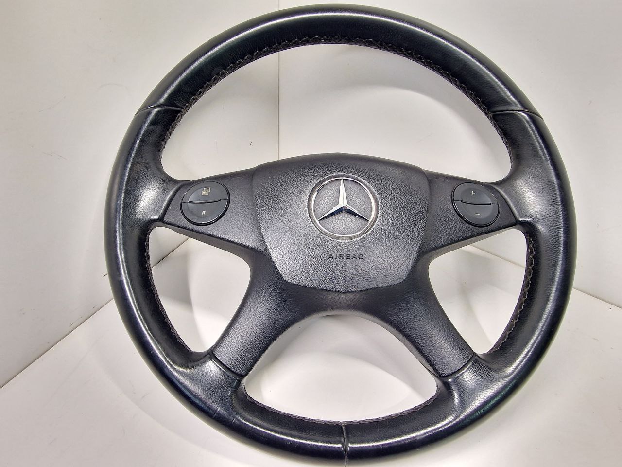 Mercedes C-klasse C-klasse (W204) 2007 - 2014 Руль   017310