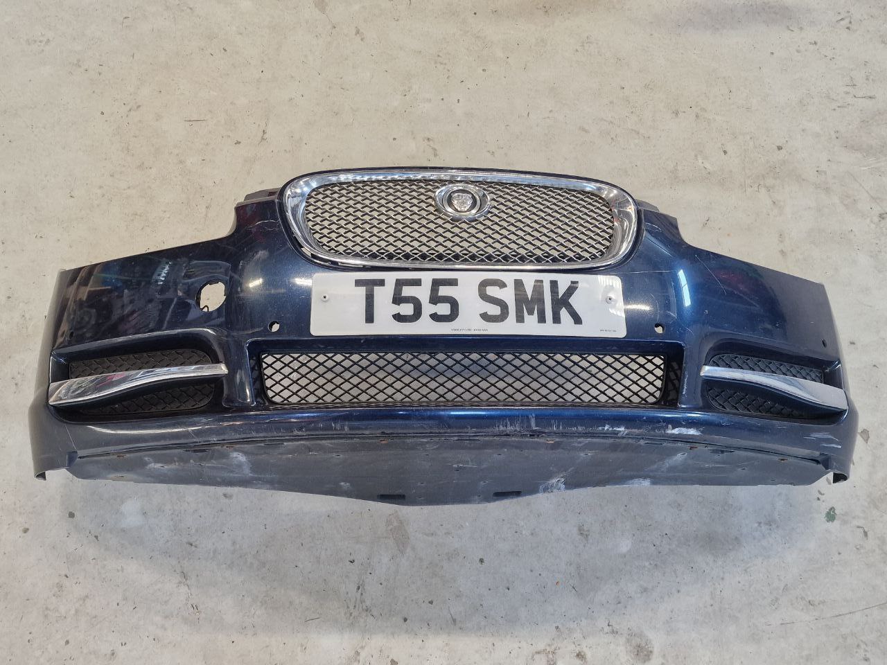 Jaguar XF XF (X250) 2007 - 2016 Бампер передний   017316