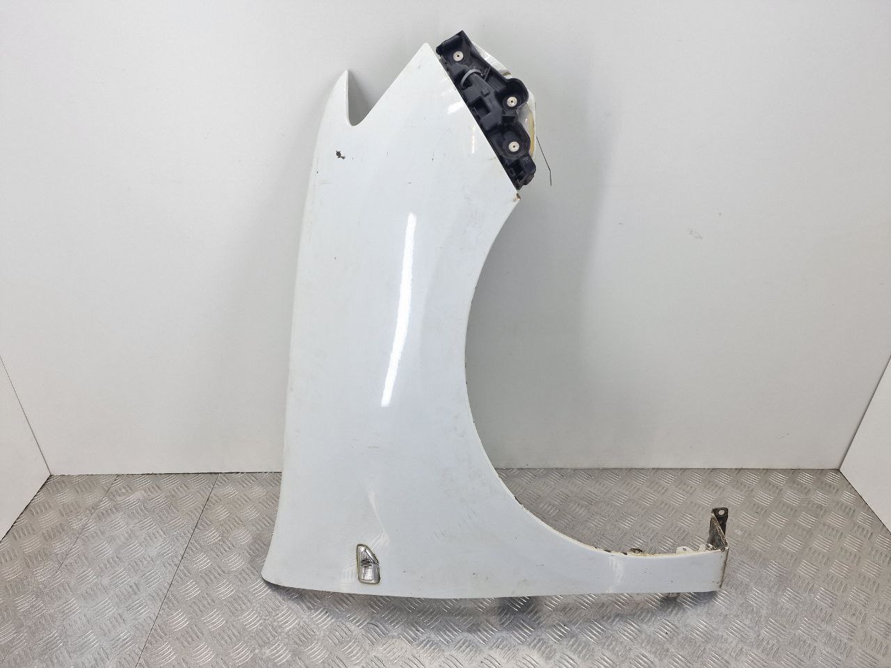 Renault Logan Logan II (L8,K8) 2012 - наст. время Крыло переднее правое   017865