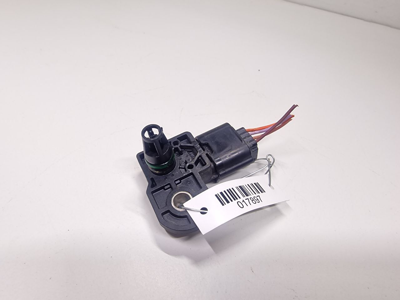 Renault Scenic Scenic 3 поколение 2009 - 2013 Датчик абсолютного давления 0281006108, 121024T061607C, 223657458R, H8201038353  017897