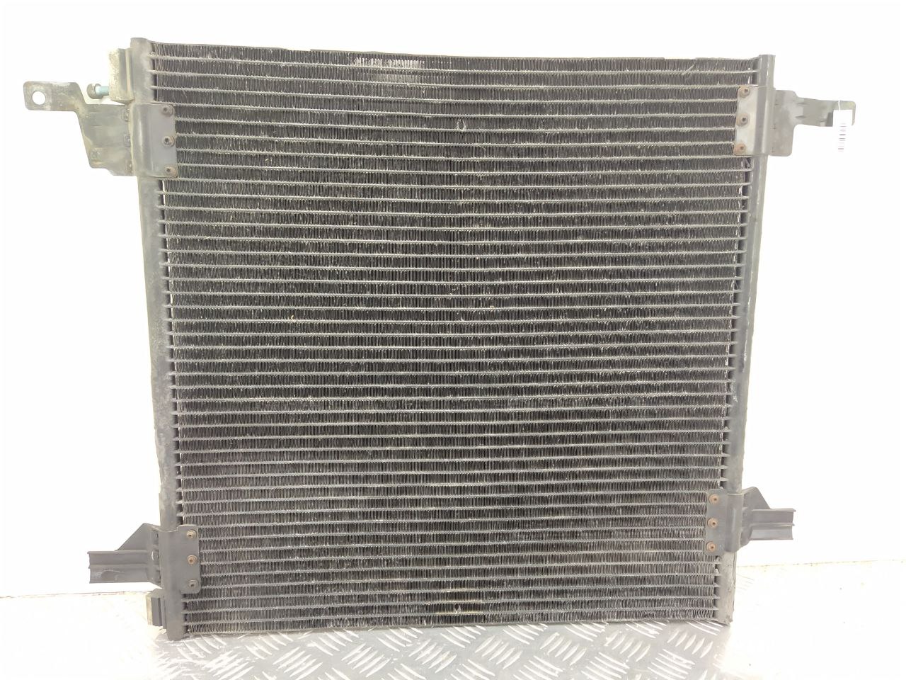 Mercedes ML W163 M-klasse (W163) 1997 - 2005 Радиатор кондиционера 1215339  017917