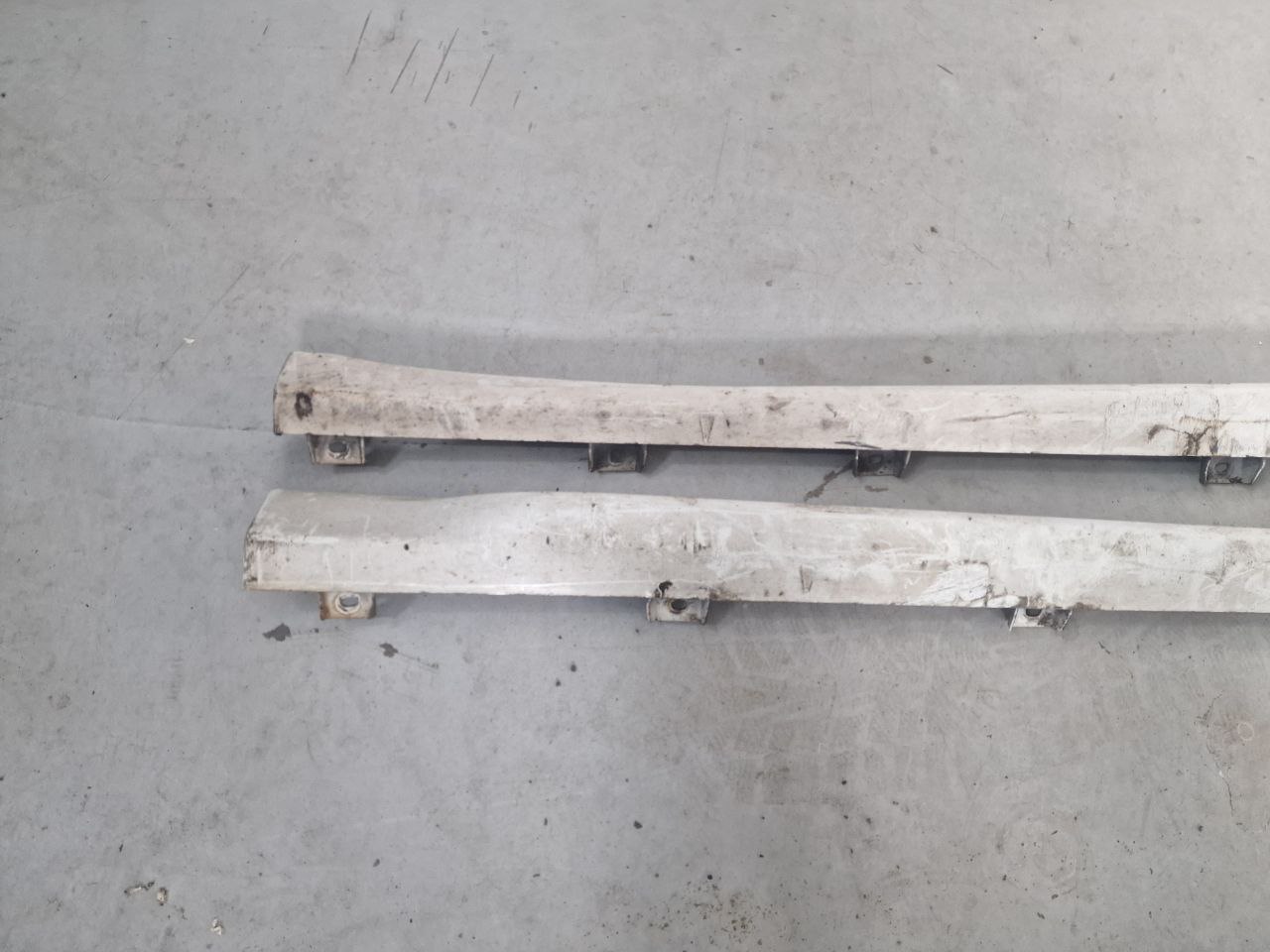 Alfa Romeo Giulietta Giulietta 3 поколение (2010-2016) Накладка на порог 18071339, 18071338  018150