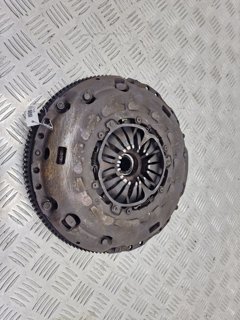 Volkswagen EOS EOS 1 поколение 2006 - 2010 Маховик 324035510  018375