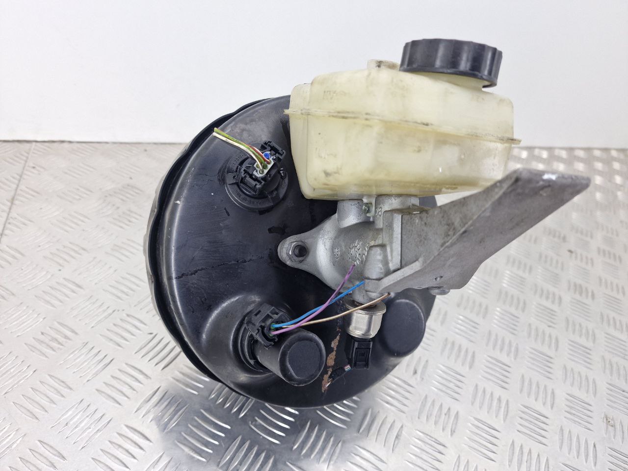 Mercedes ML W164 ML W164 2 поколение (2005-2008) Вакуумный усилитель тормозов A1644300530  018849