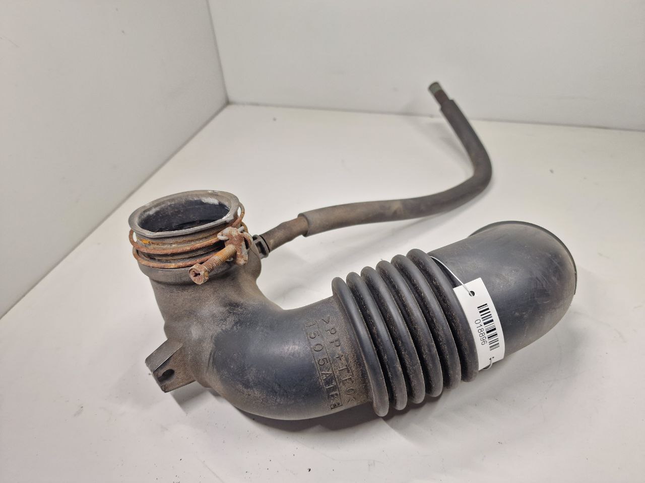 Mitsubishi ASX ASX 1 поколение (2010-2012) Патрубок воздушного фильтра 1505A188  018896