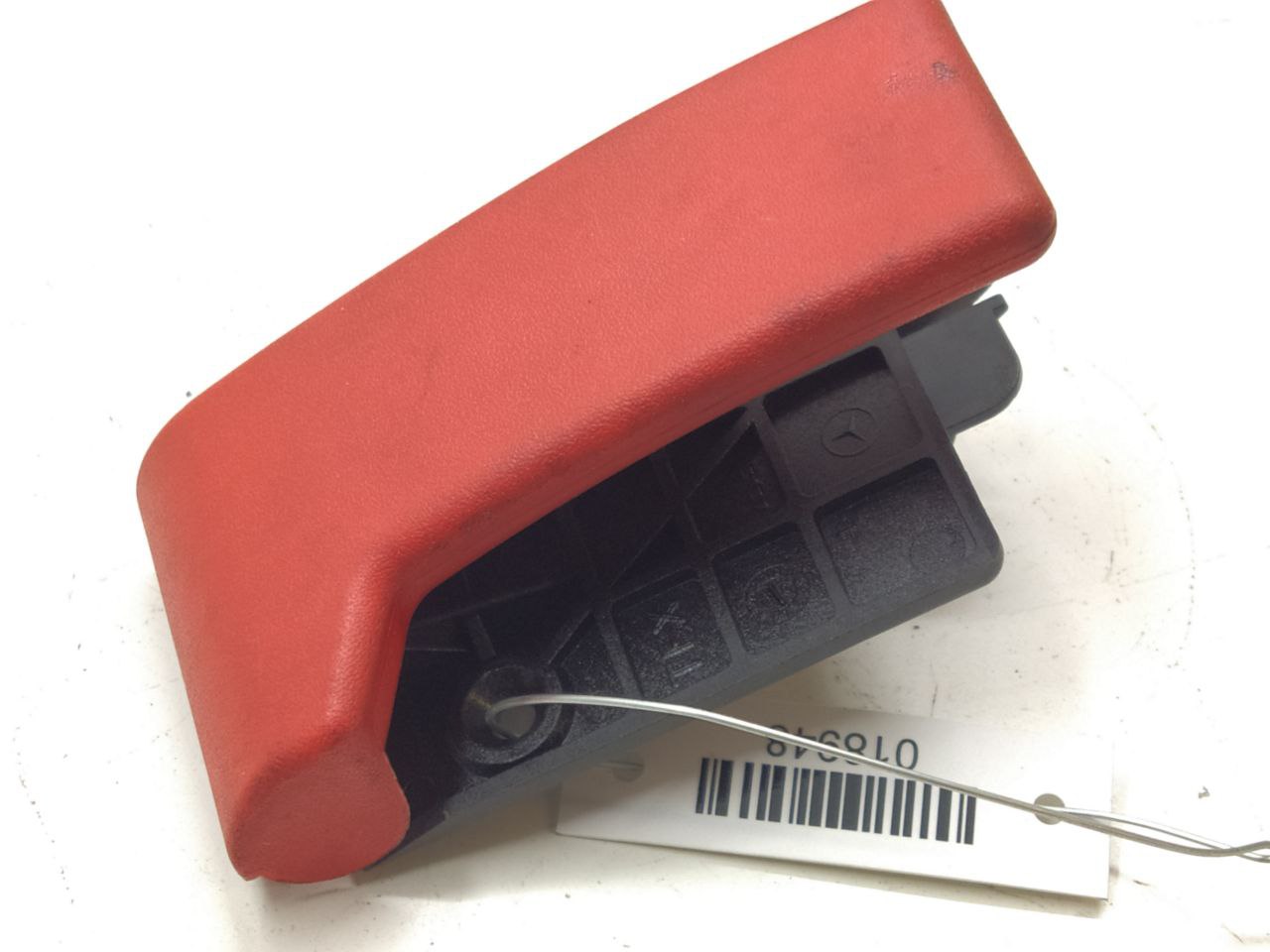 Mercedes ML W164 ML W164 2 поколение (2005-2008) Ручка открывания капота   018948