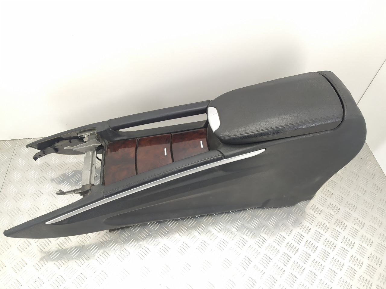 Mercedes ML W164 ML W164 2 поколение (2005-2008) Подлокотник  NULL 019096sep2