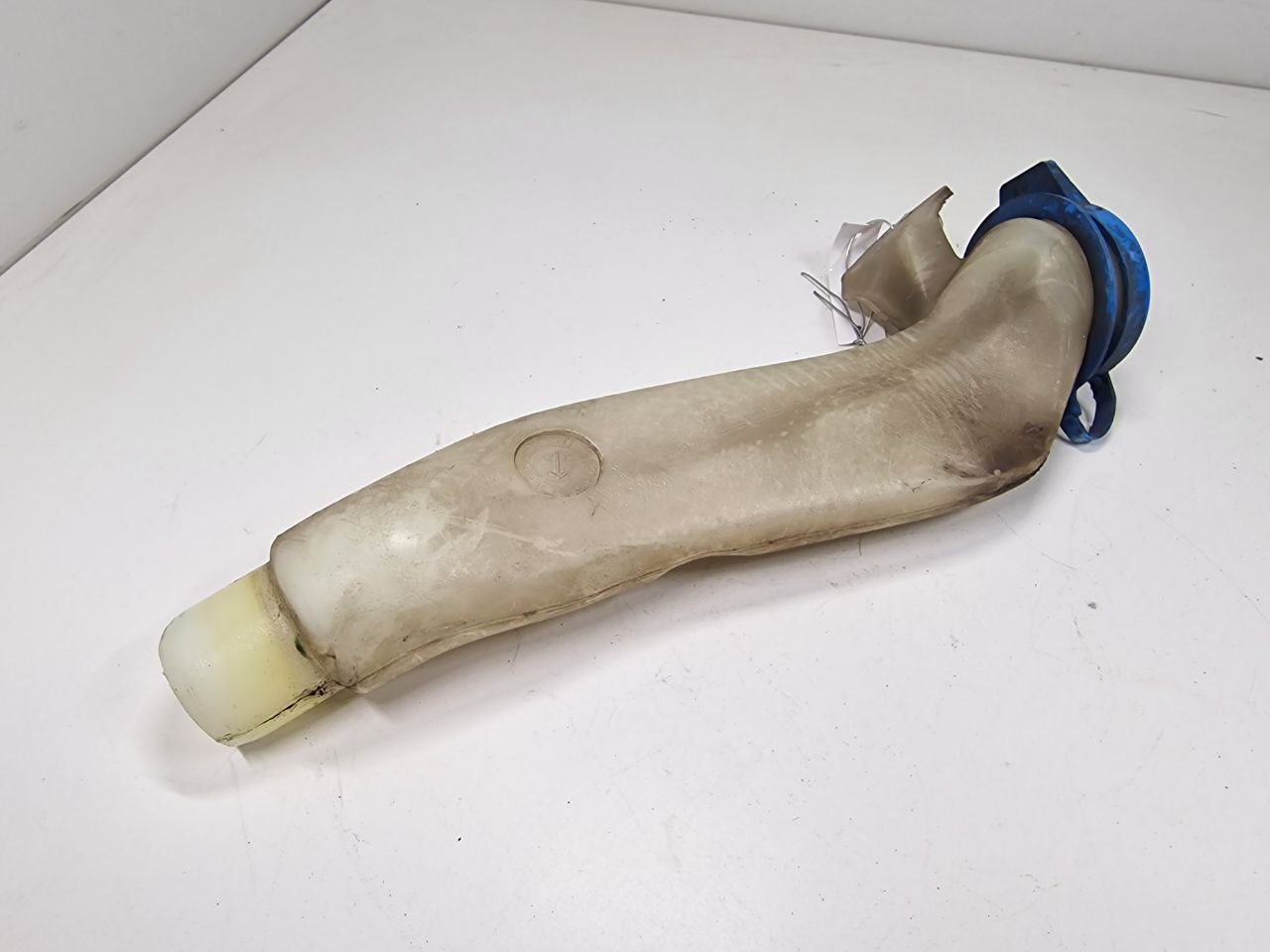 Mercedes ML W164 ML W164 2 поколение (2005-2008) Горловина бачка омывателя 16448600064, A16448600064  019232