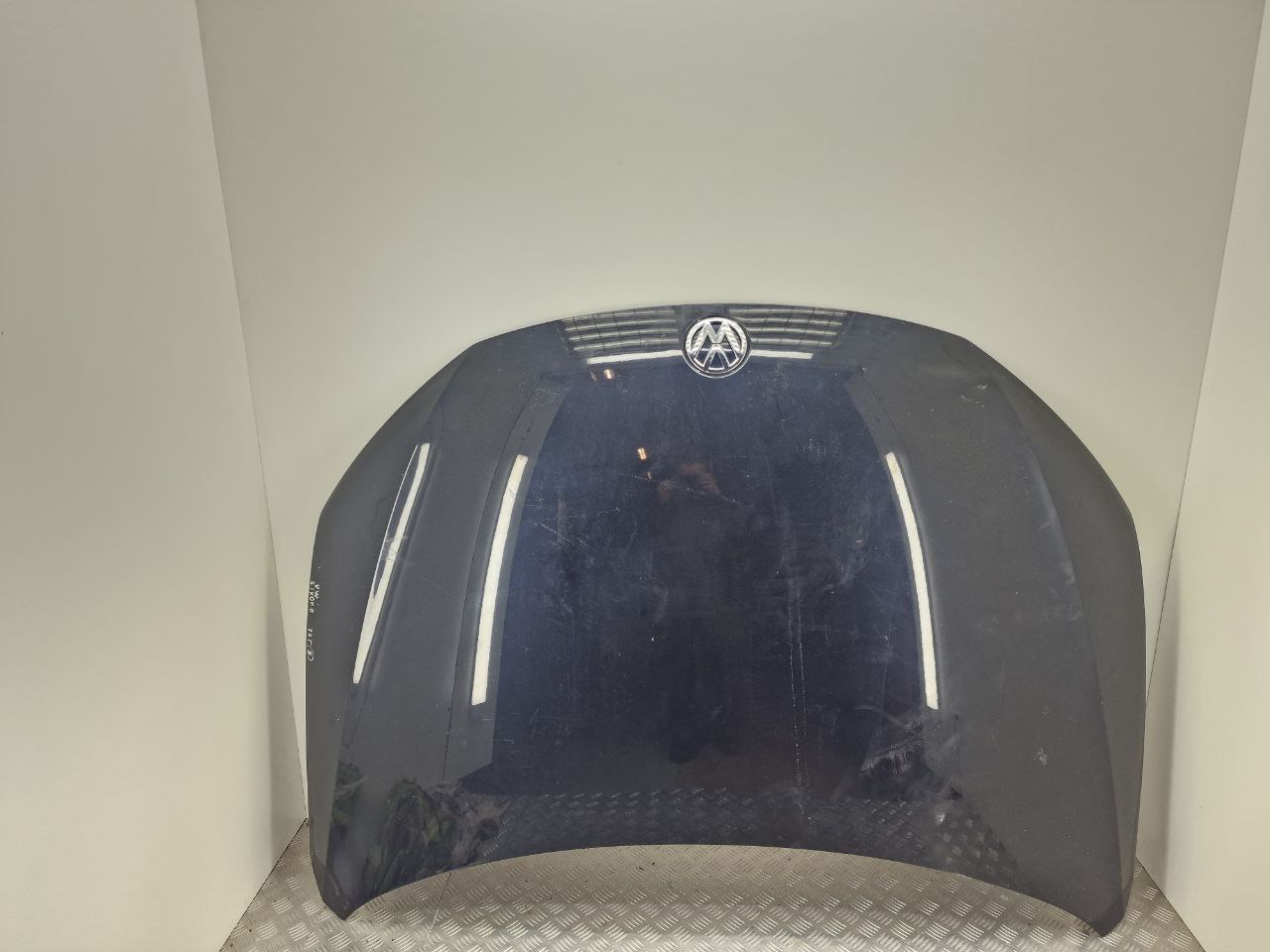 Volkswagen Scirocco 3 поколение (2008-2015) Капот   019707