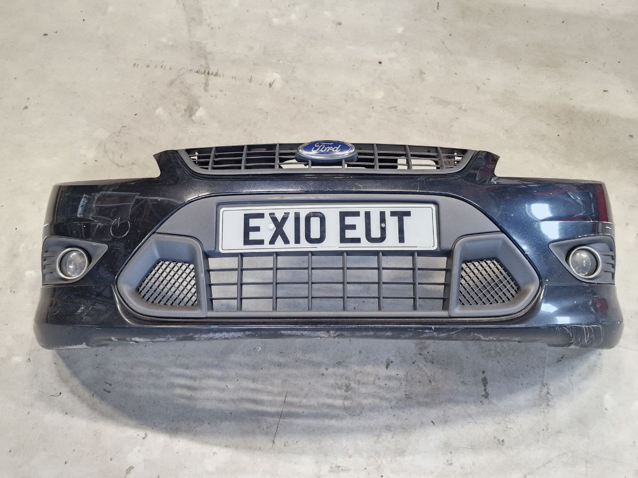 Ford Focus Focus 2 2004 - 2011 Бампер передний   019836