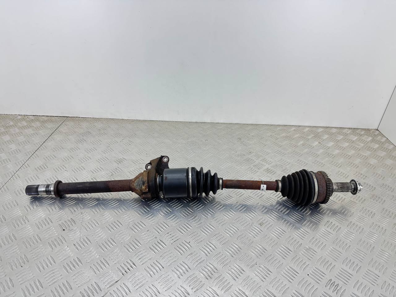 Mazda Xedos 9 Xedos 9 (TA) 1993 - 2002 Полуось передняя правая (приводной вал, ШРУС) GR052550XF, GA0325700F, GA0325700E  020019