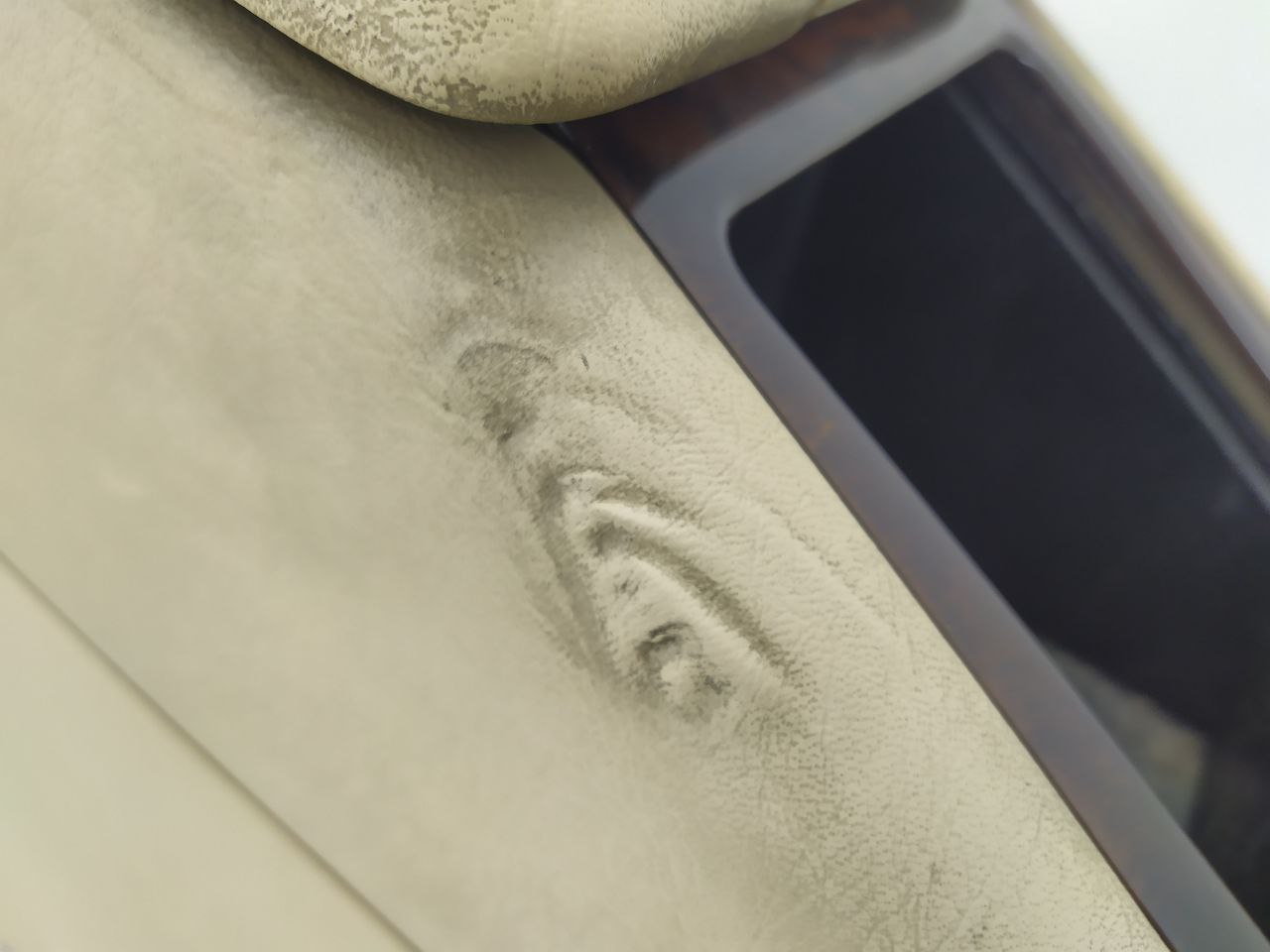 Mercedes ML W163 M-klasse (W163) 1997 - 2005 Подлокотник  NULL 020272sep2