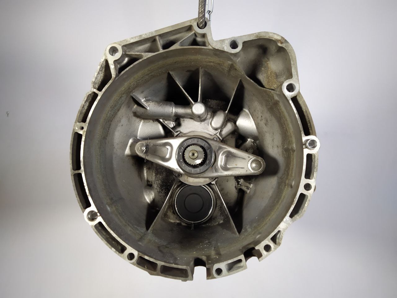 BMW 5 E60/E61 5 E60/E61 5 поколение [рейстайлинг] (2007-2010) КПП механическая (МКПП) 6-ступенчатая GS653BZ, GS653DZ, 23007571426, 7571426, 23007526820, 7526820, 23007565218, 7565218, 23007522205, 7522205  020289