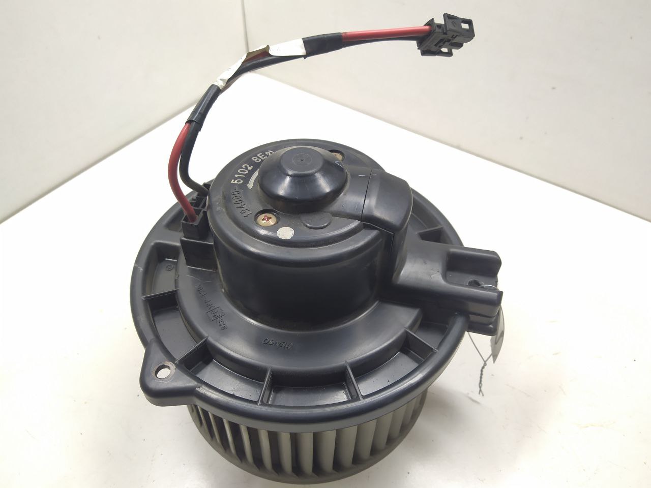 Mercedes ML W163 M-klasse (W163) 1997 - 2005 Моторчик печки   020440