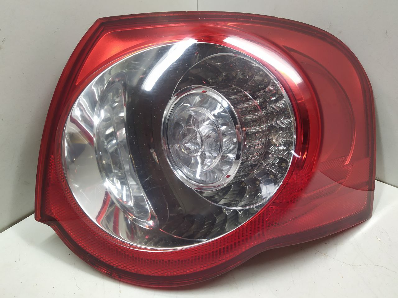 Volkswagen Passat Passat B6 (3C) 2005 - 2010 Фонарь задний правый 3C9945096N  020736