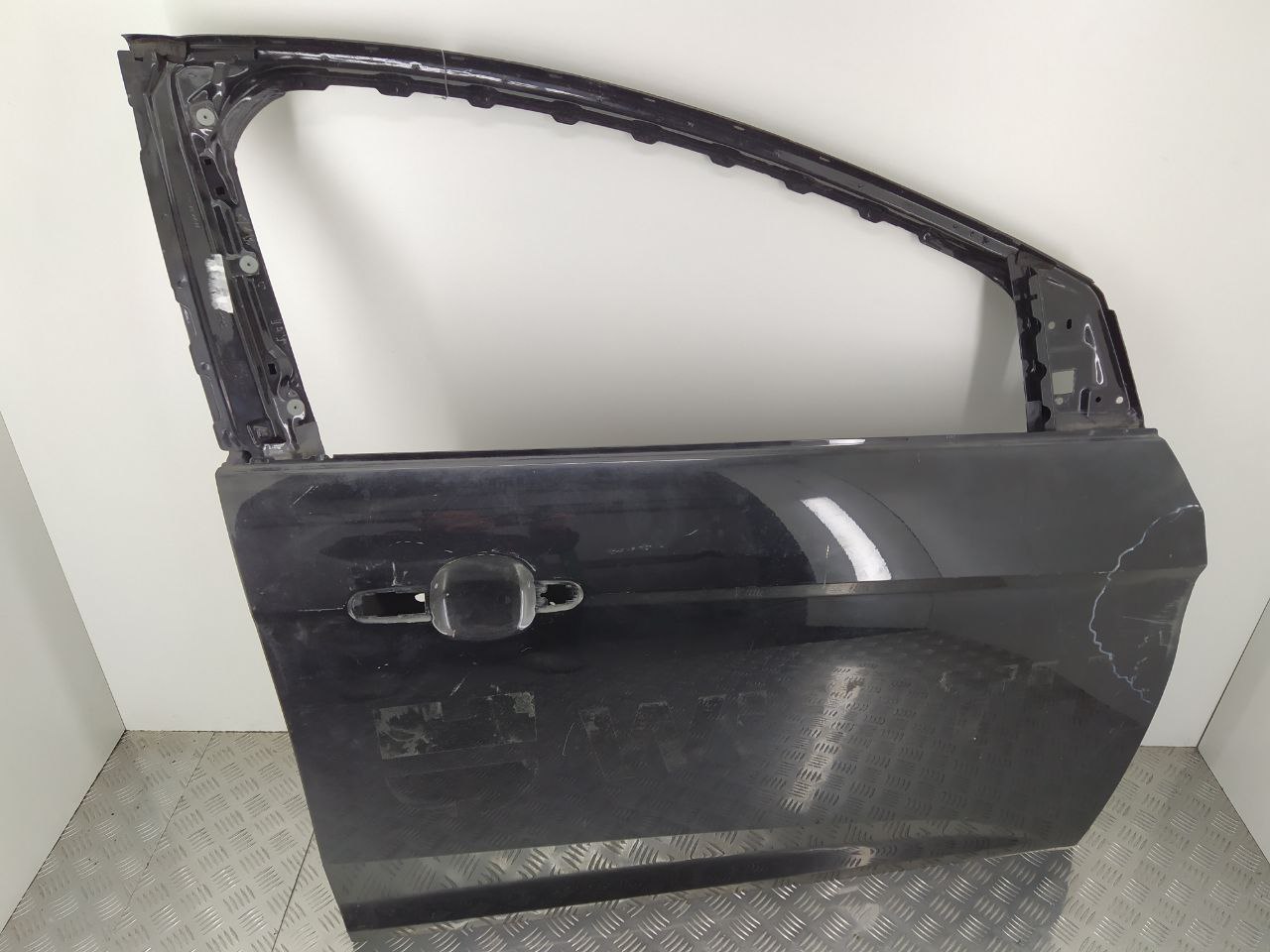 Ford Focus Focus 3 2011 - наст. время Дверь передняя правая CM51A21724AA  020932