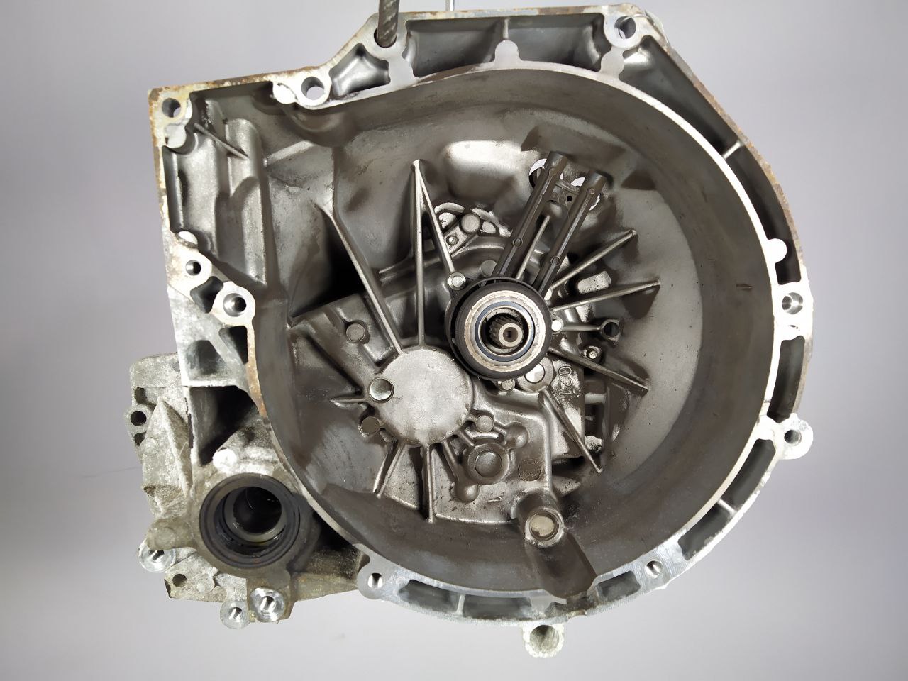 Ford Fiesta Fiesta VI 2008 - наст. время КПП механическая (МКПП) 5-ступенчатая CA6R7002MBA  020954